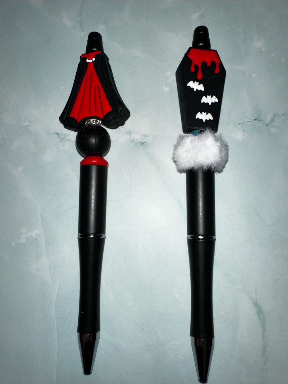 Halloween Vampire Coffin Pen Set — Black and Red Decorative Pens - Picture 4 of 4